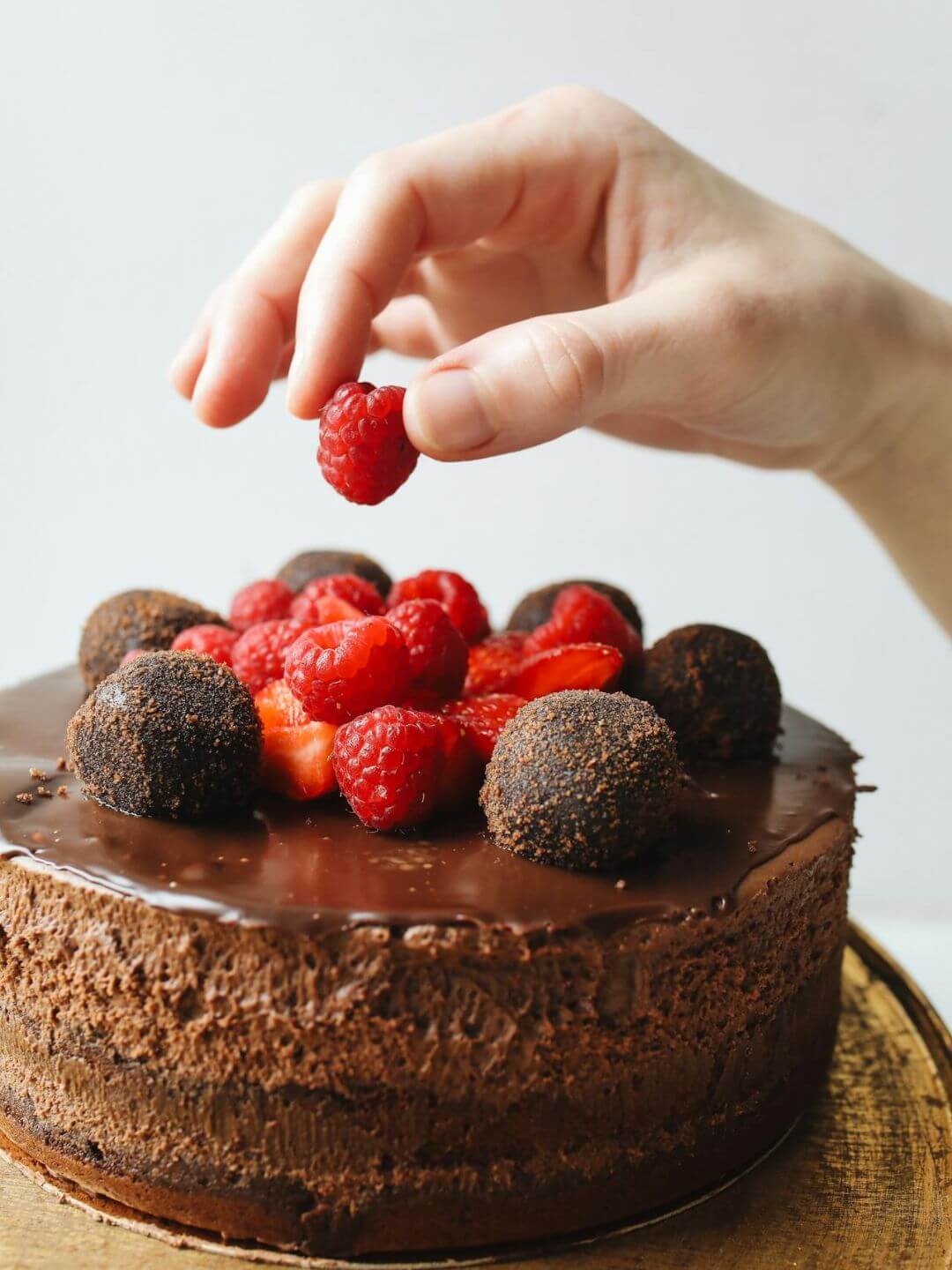 fazendo bolo de chocolate